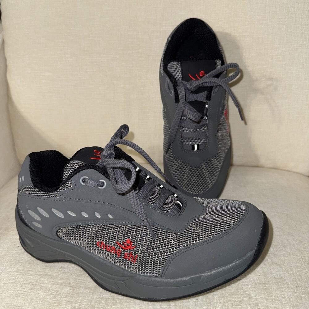Chung Shi Gray Athletic Walking Shoes Women's Size 9.5 EUC Rocker Bottom